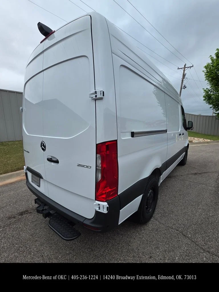New 2026 White Mercedes-Benz Cargo 144 WB image 4