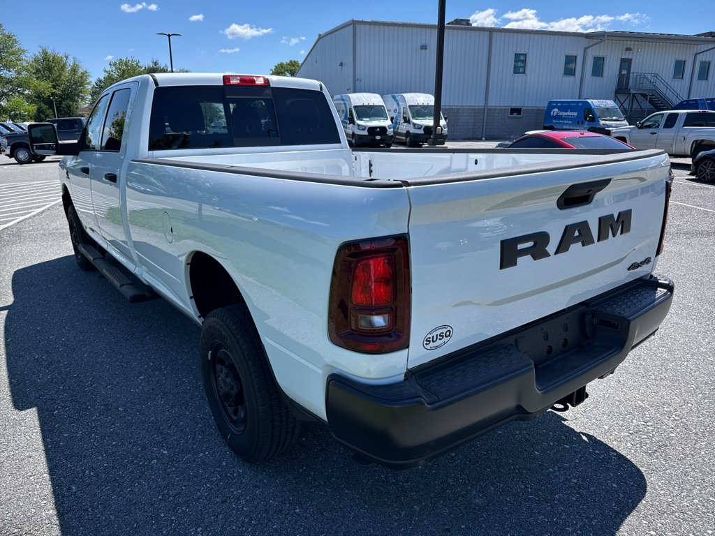 New 2026 Bright White Clear-Coat Exterior Paint RAM Tradesman image 25