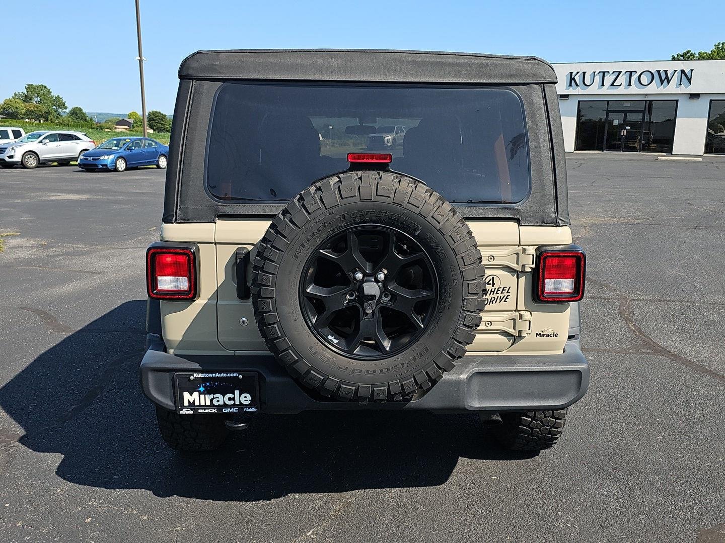 Used 2022 Limited Edition Gobi Clearcoat Jeep Unlimited Willys Sport image 6
