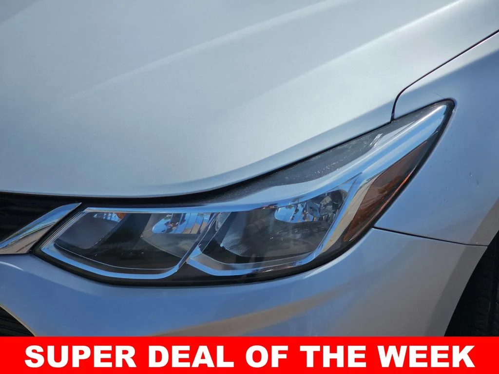 Used 2017 Silver Chevrolet LS image 31