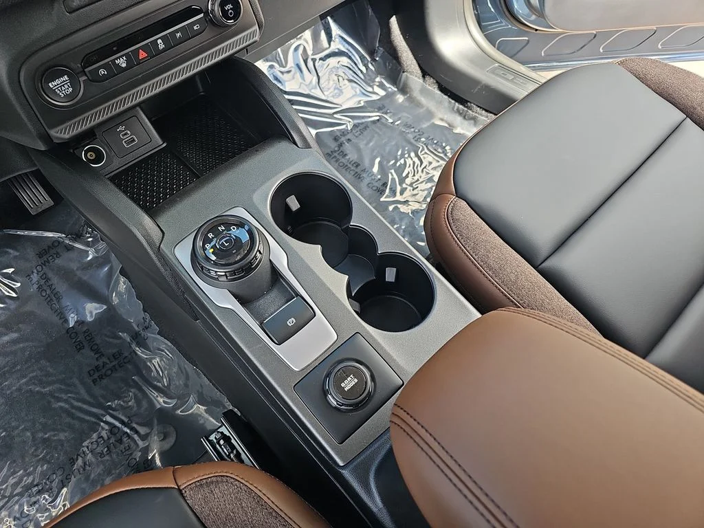 New 2026 Azure Gray Metallic Tri-Coat Ford Outer Banks® image 24