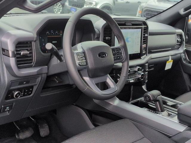 New 2026 Carbonized Gray Metallic Ford XLT image 11