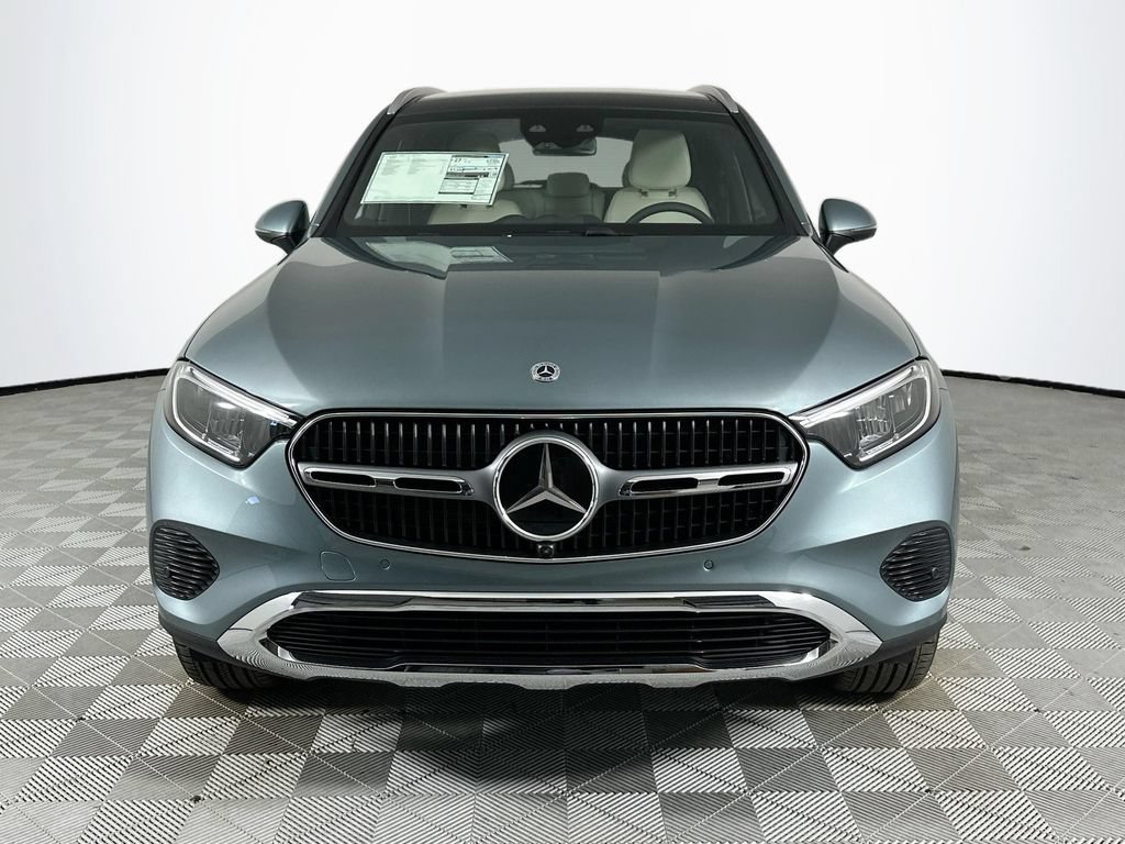 New 2026 Verde Silver Metallic Mercedes-Benz GLC 300 image 36