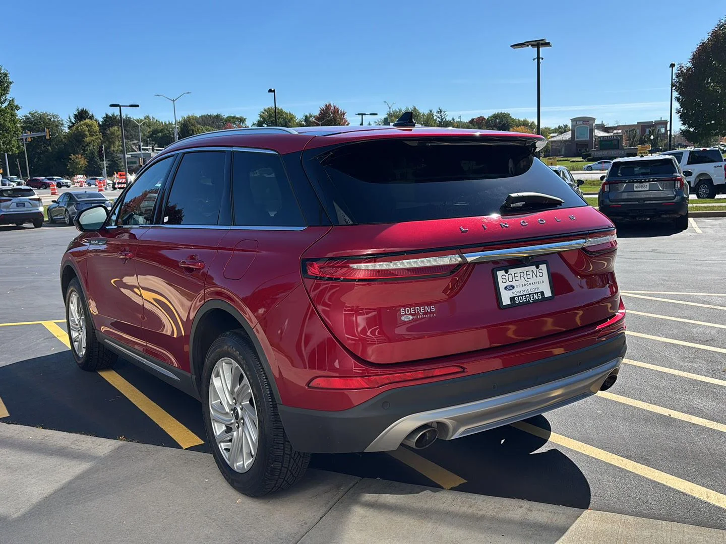 Used 2022 Red Carpet Metallic Tinted Clearcoat Lincoln Standard image 7