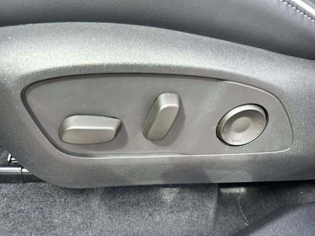 2026 Buick Enclave Preferred - Photo 17