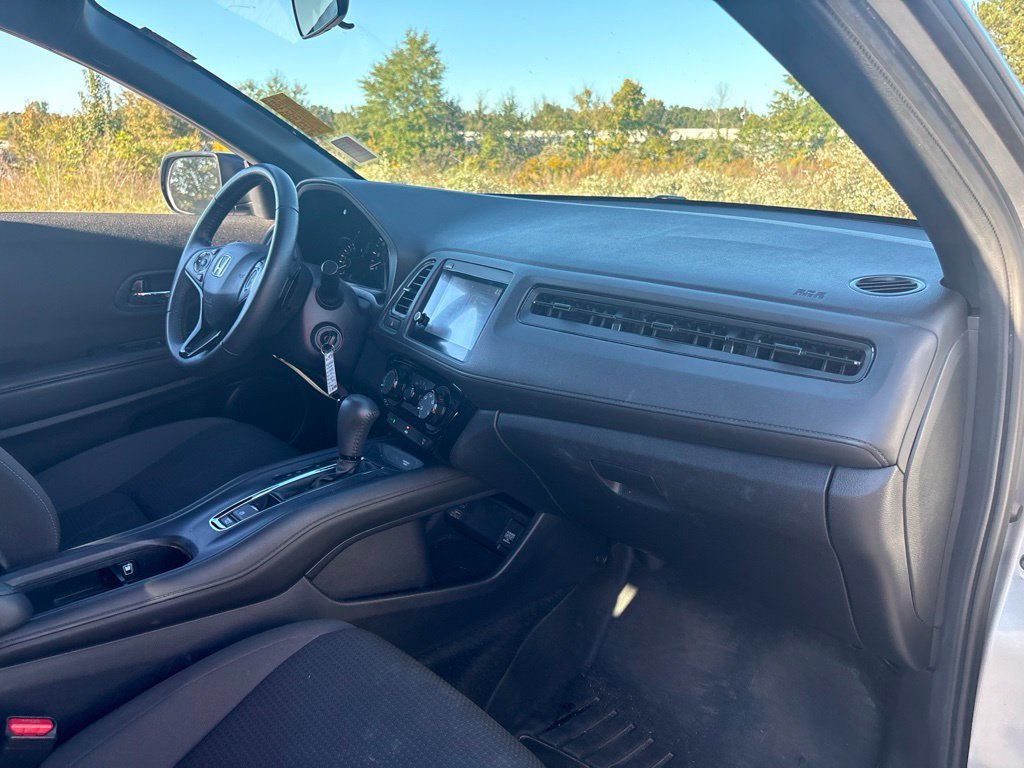 Used 2022  Honda Sport image 22