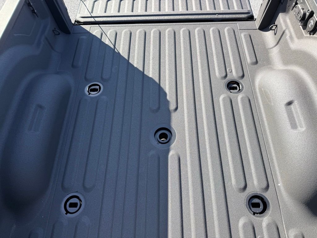 2025 RAM 2500 Tradesman - Photo 28