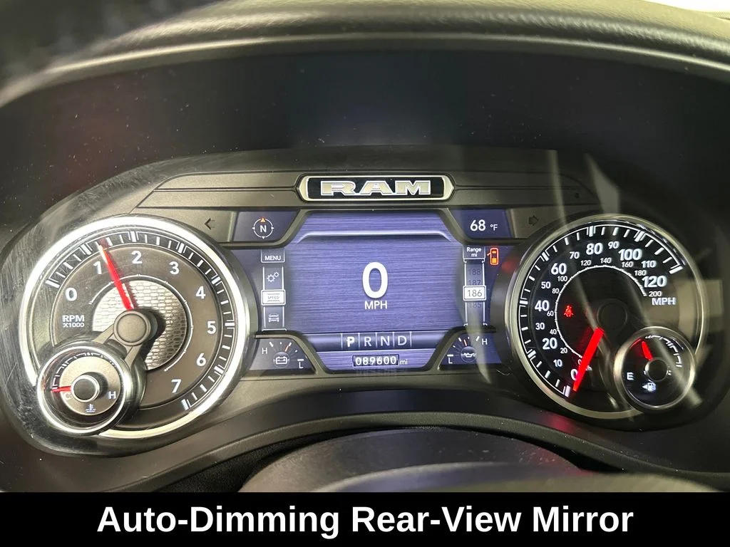 Used 2019 White Ram Big Horn/Lone Star image 25