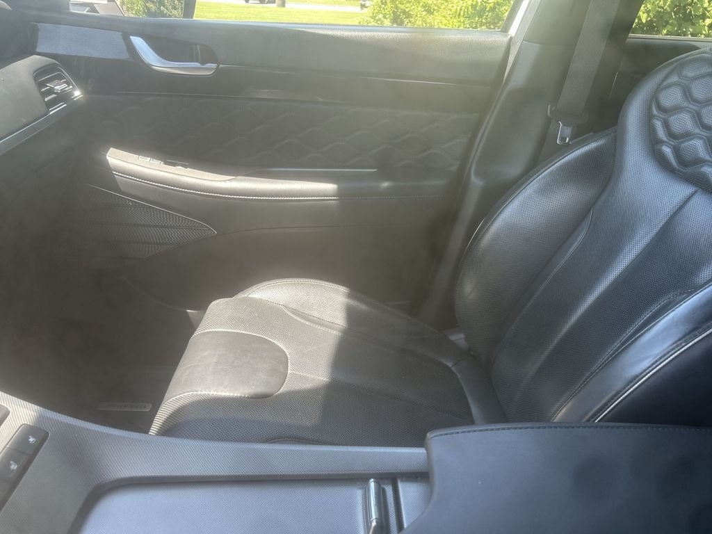 Used 2022 White Hyundai Calligraphy image 11