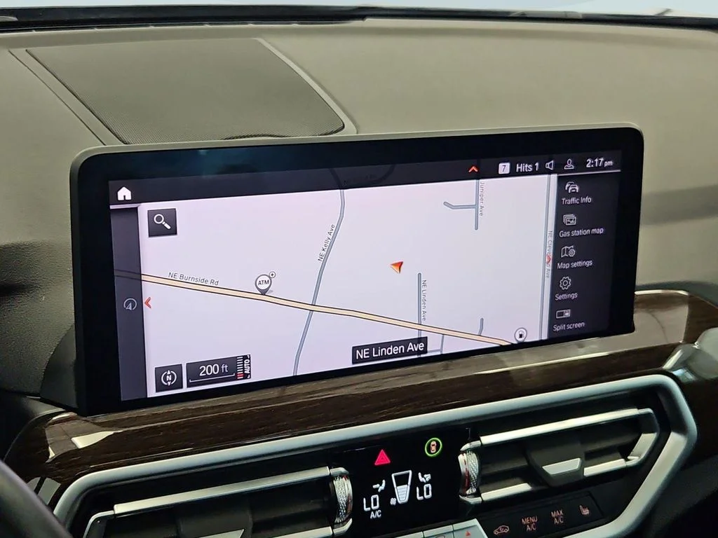 Used 2022 Dark Graphite Metallic BMW xDrive30i image 18