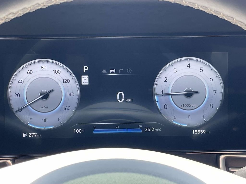 Used 2025 Gray Hyundai SEL Convenience image 24