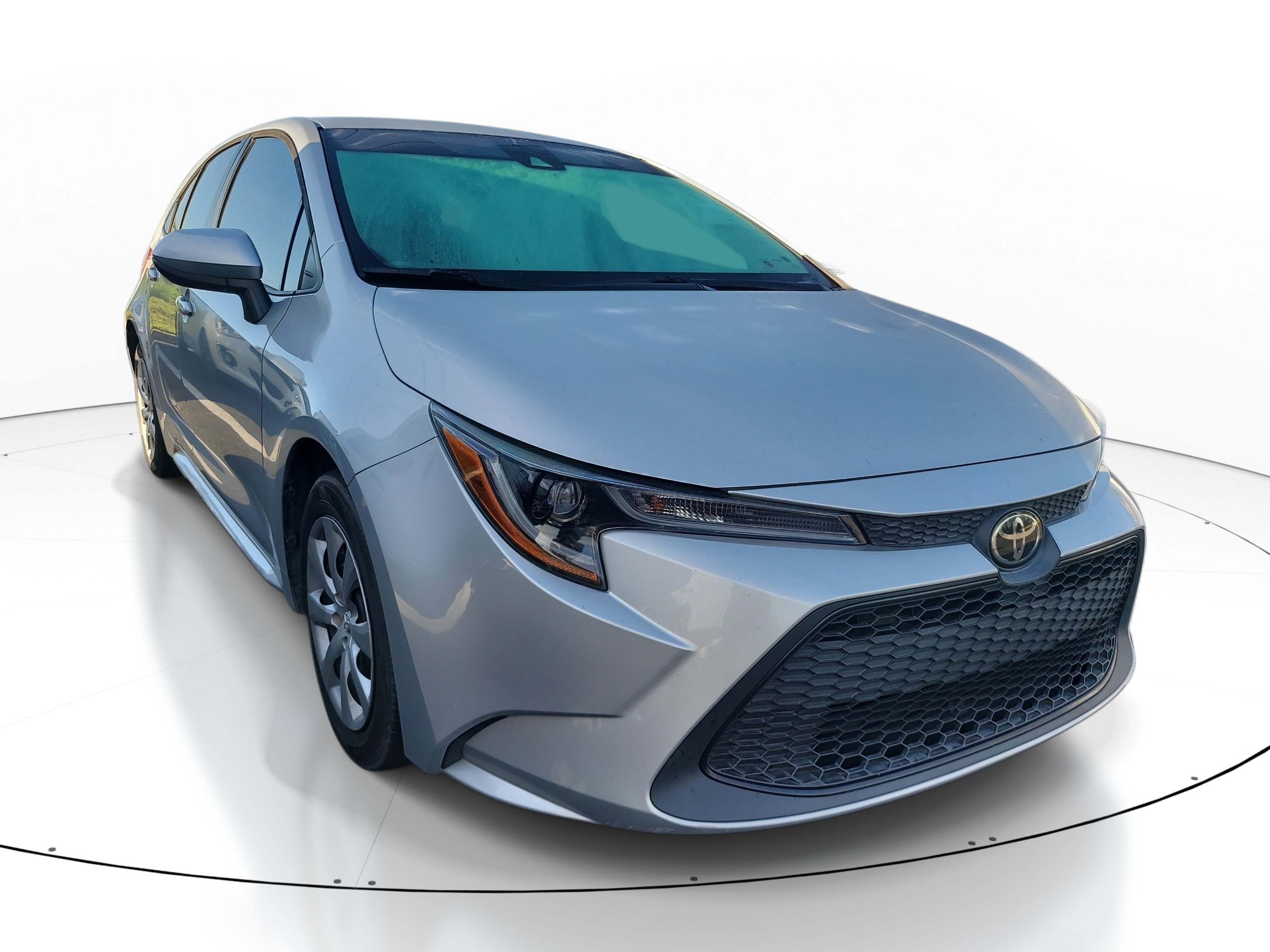 Used 2022 Classic Silver Metallic Toyota LE image 1