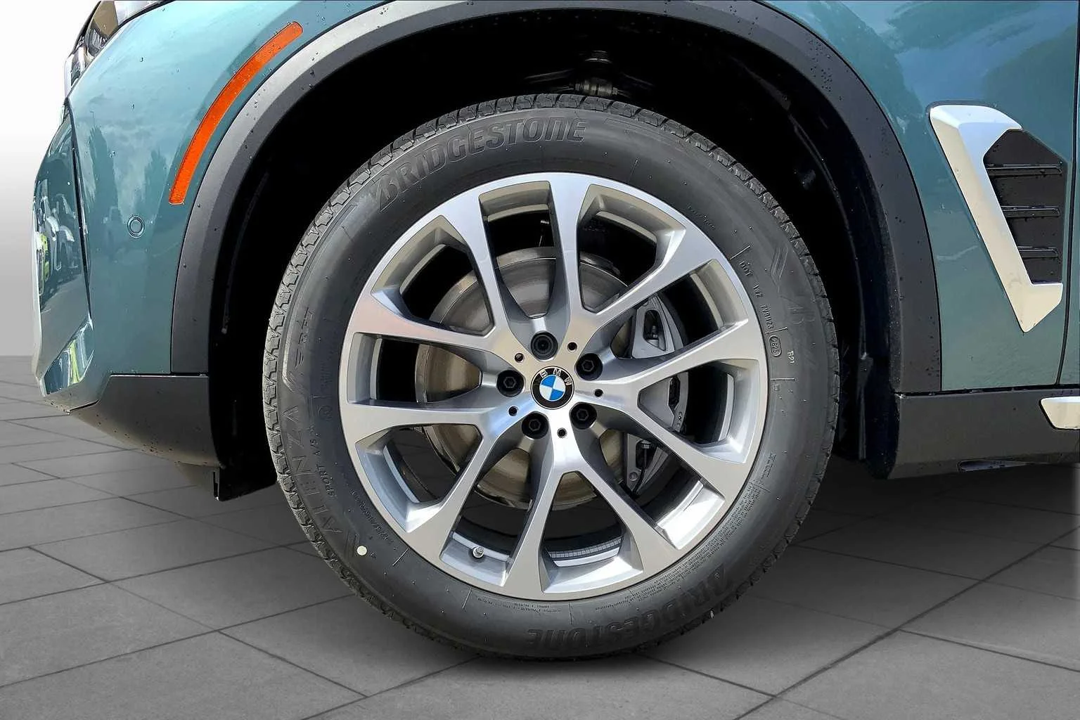 New 2026 Blue Ridge Mountain Metallic BMW xDrive40i image 11
