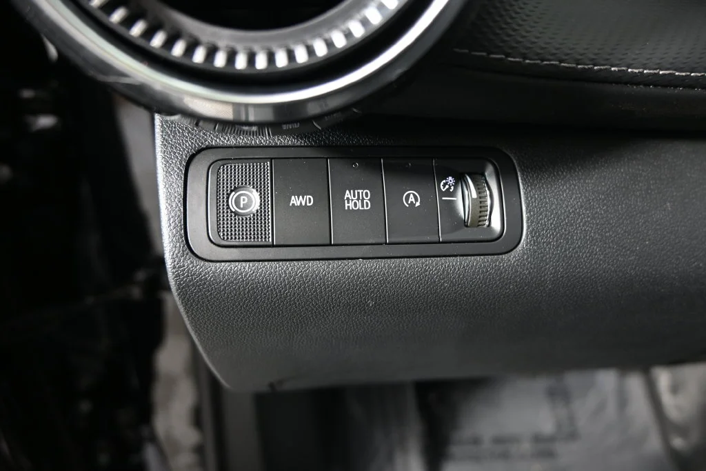 2027 Chevrolet Equinox LT - Photo 23