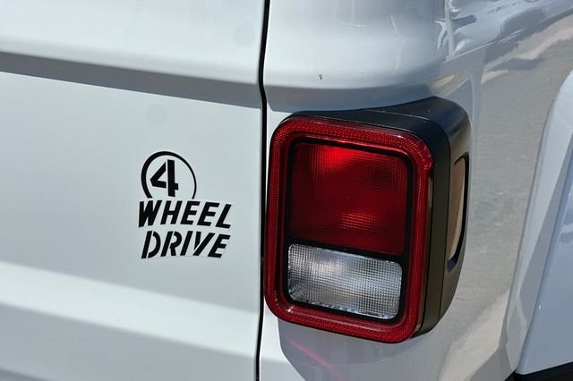 Certified Used 2023 White/off-white Jeep Willys image 26