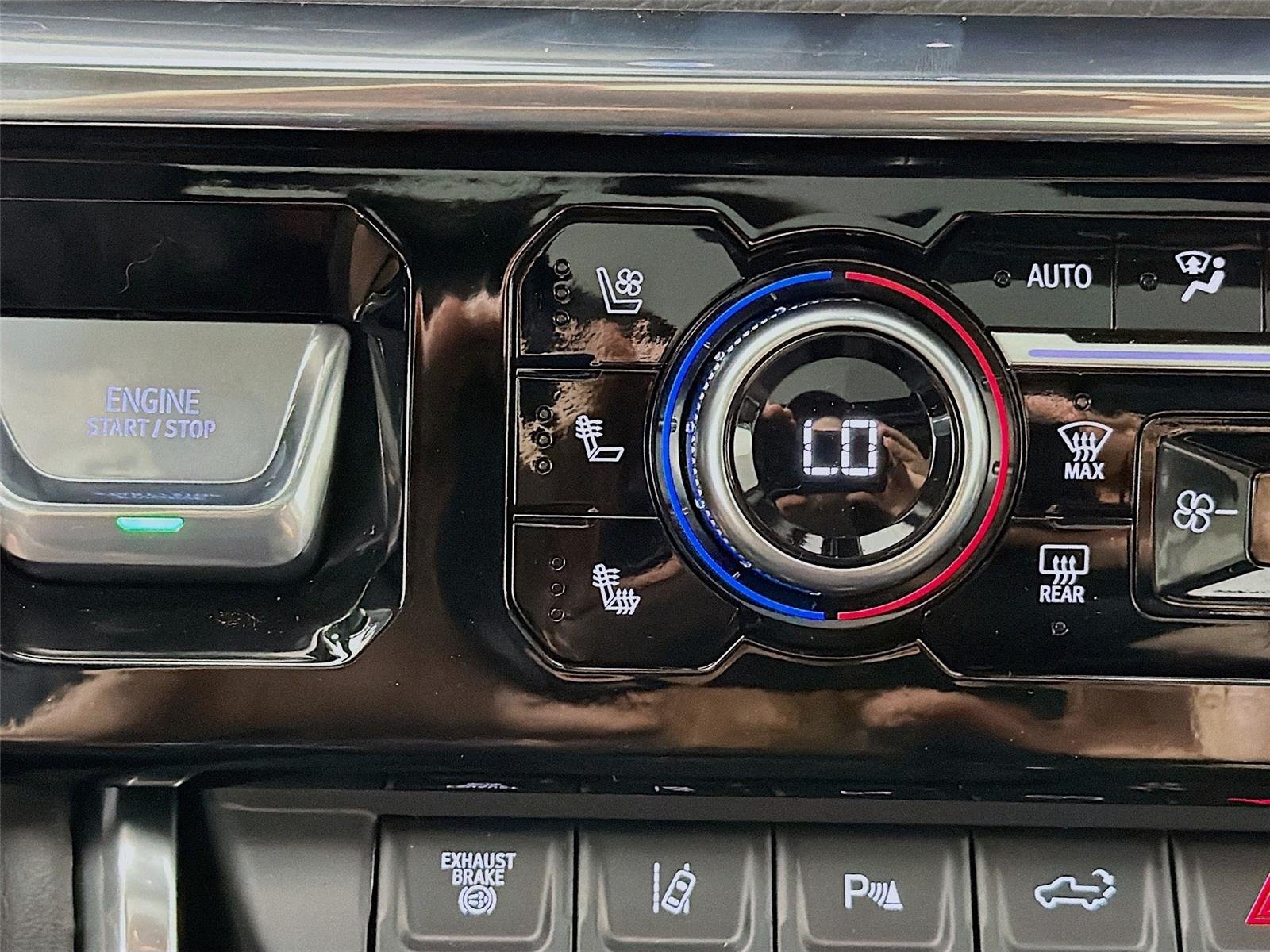 2026 GMC Sierra 3500HD Denali - Photo 23