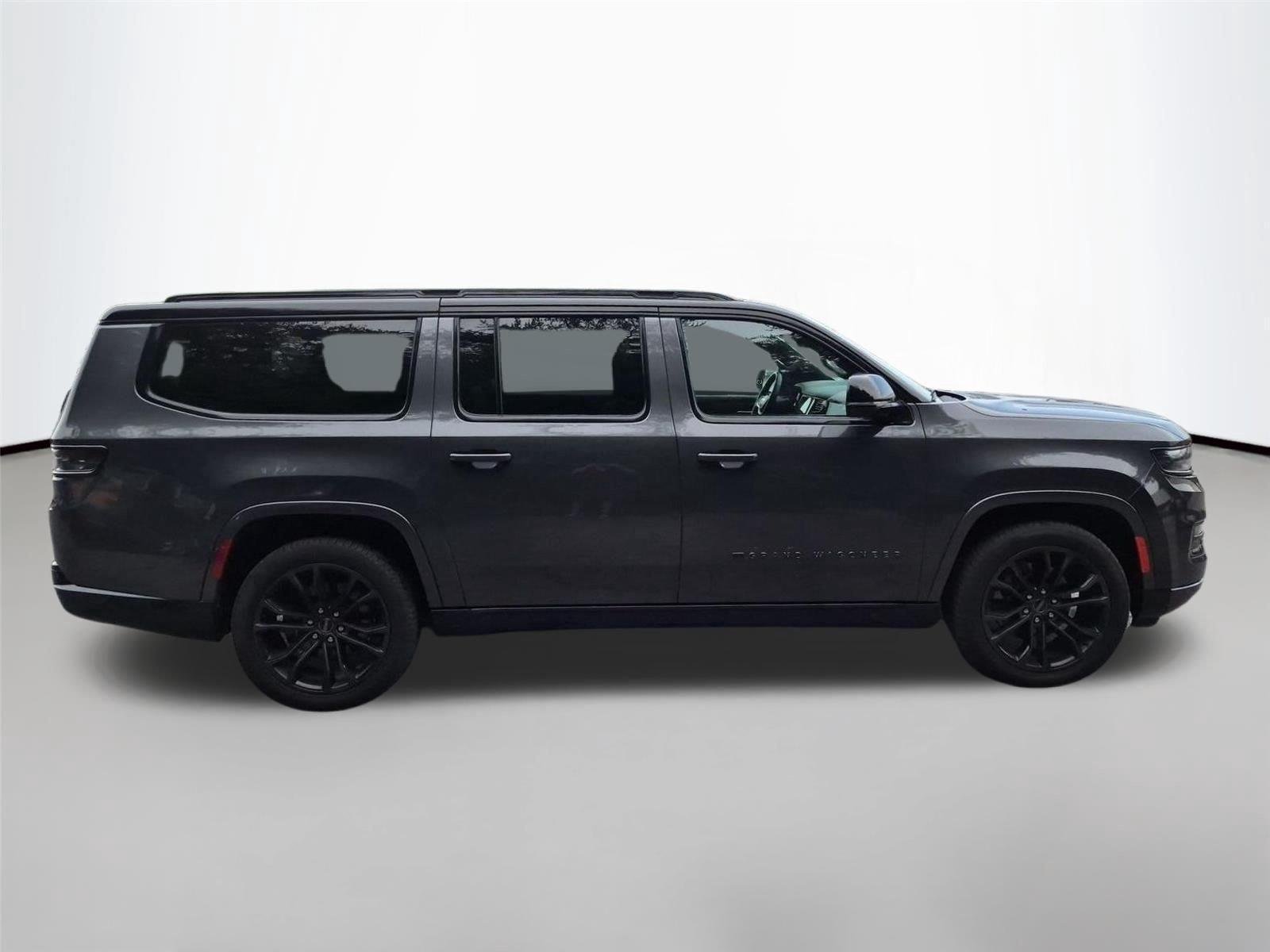 Used 2024 Baltic Gray Metallic Clearcoat Jeep Series II image 6