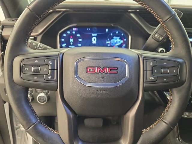 Used 2025 Summit White GMC AT4 image 31