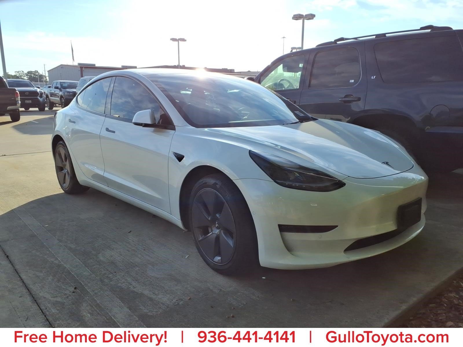 Used 2022 Pearl White Multi-Coat Tesla Long Range image 1