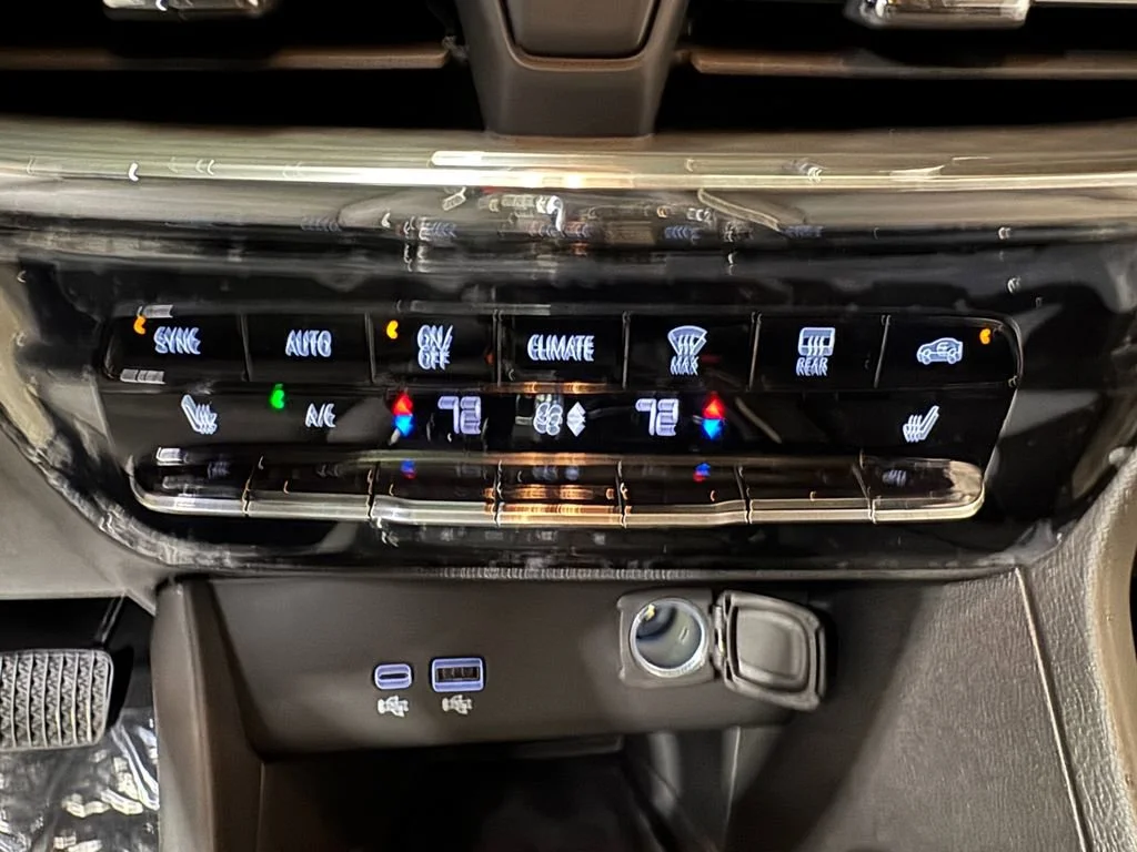 New 2026 Moonstone Gray Metallic Buick Avenir image 15