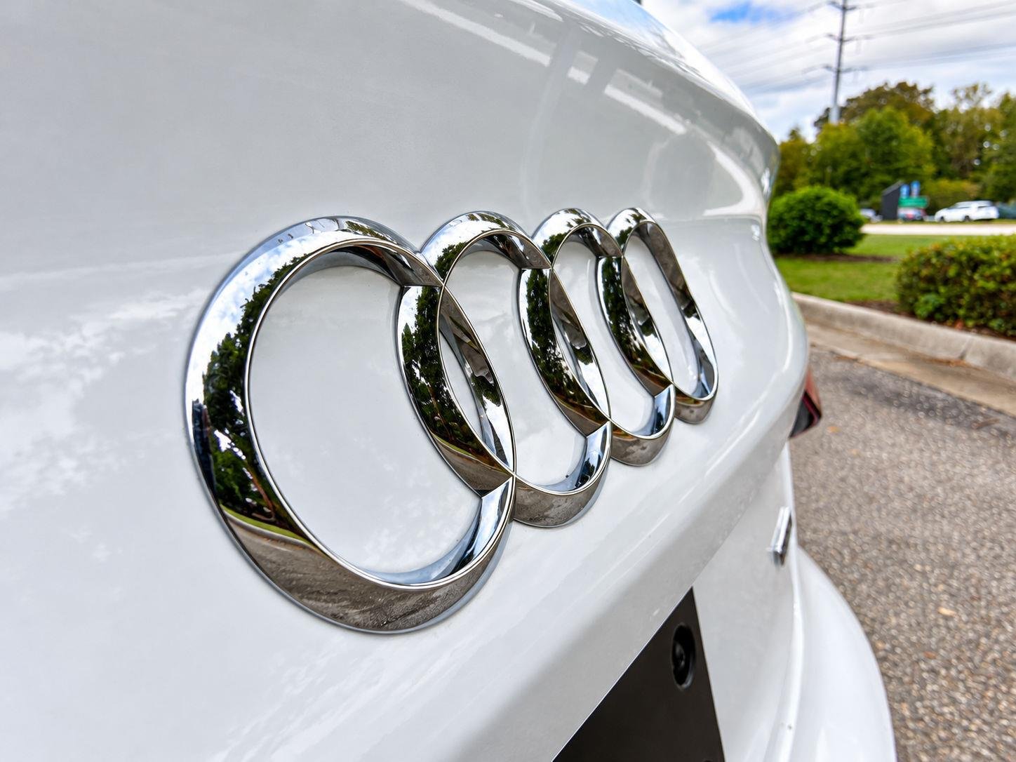 Used 2024 Arkona White Audi S line Premium image 13