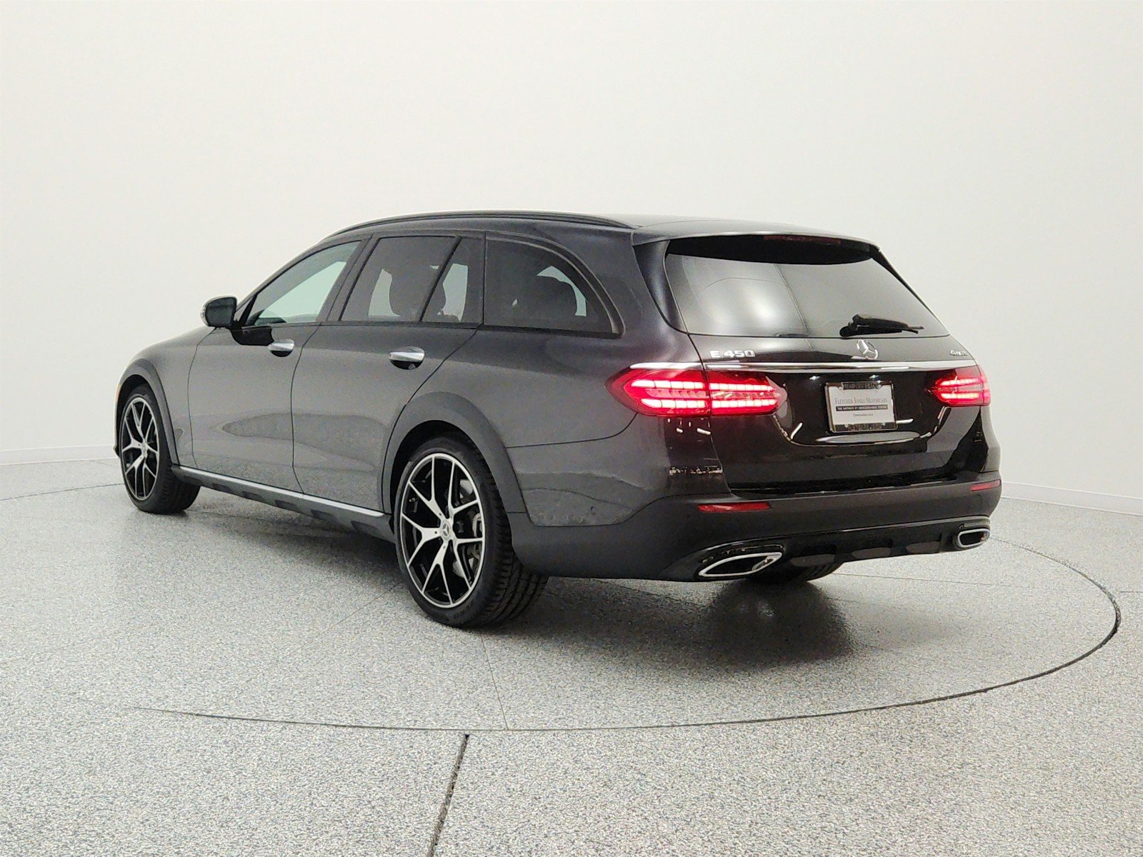 Certified Used 2022 Graphite Grey Metallic Mercedes-Benz E 450 4MATIC® All-Terrain Wagon image 7
