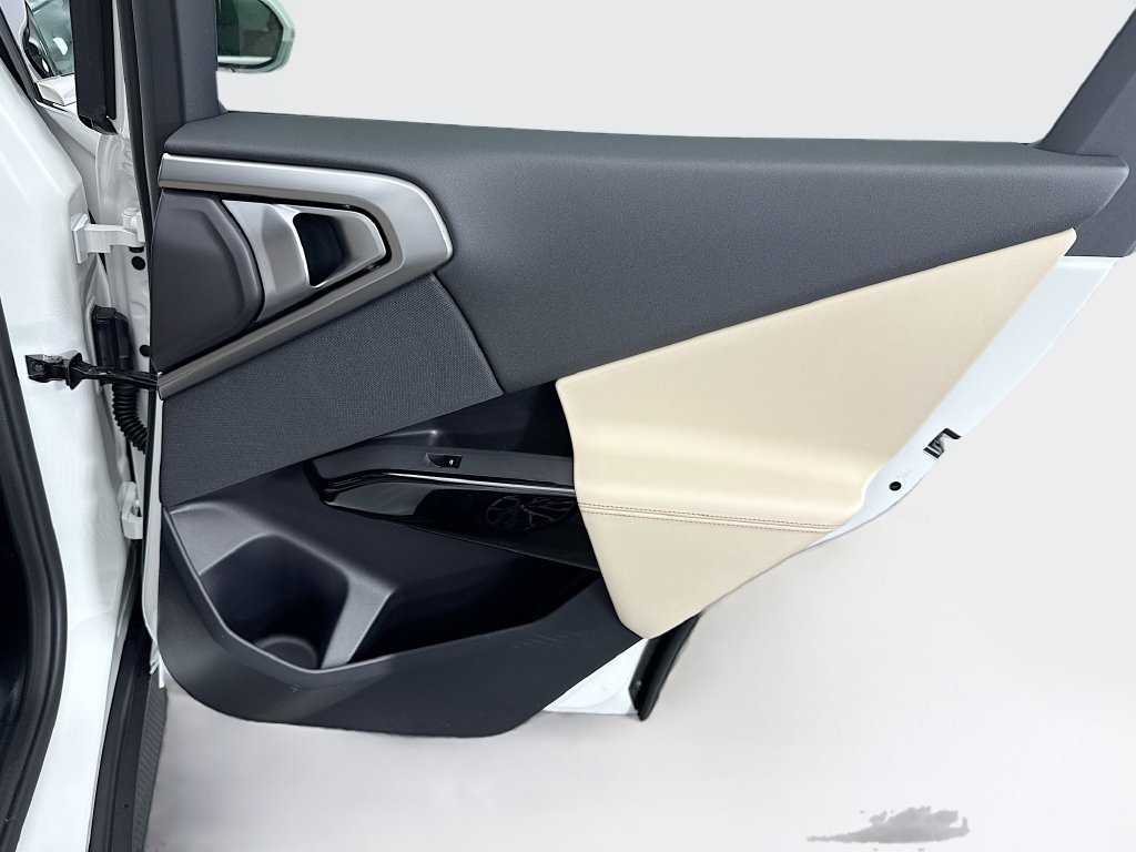 Certified Used 2026 Alpine White BMW 30 xDrive image 26