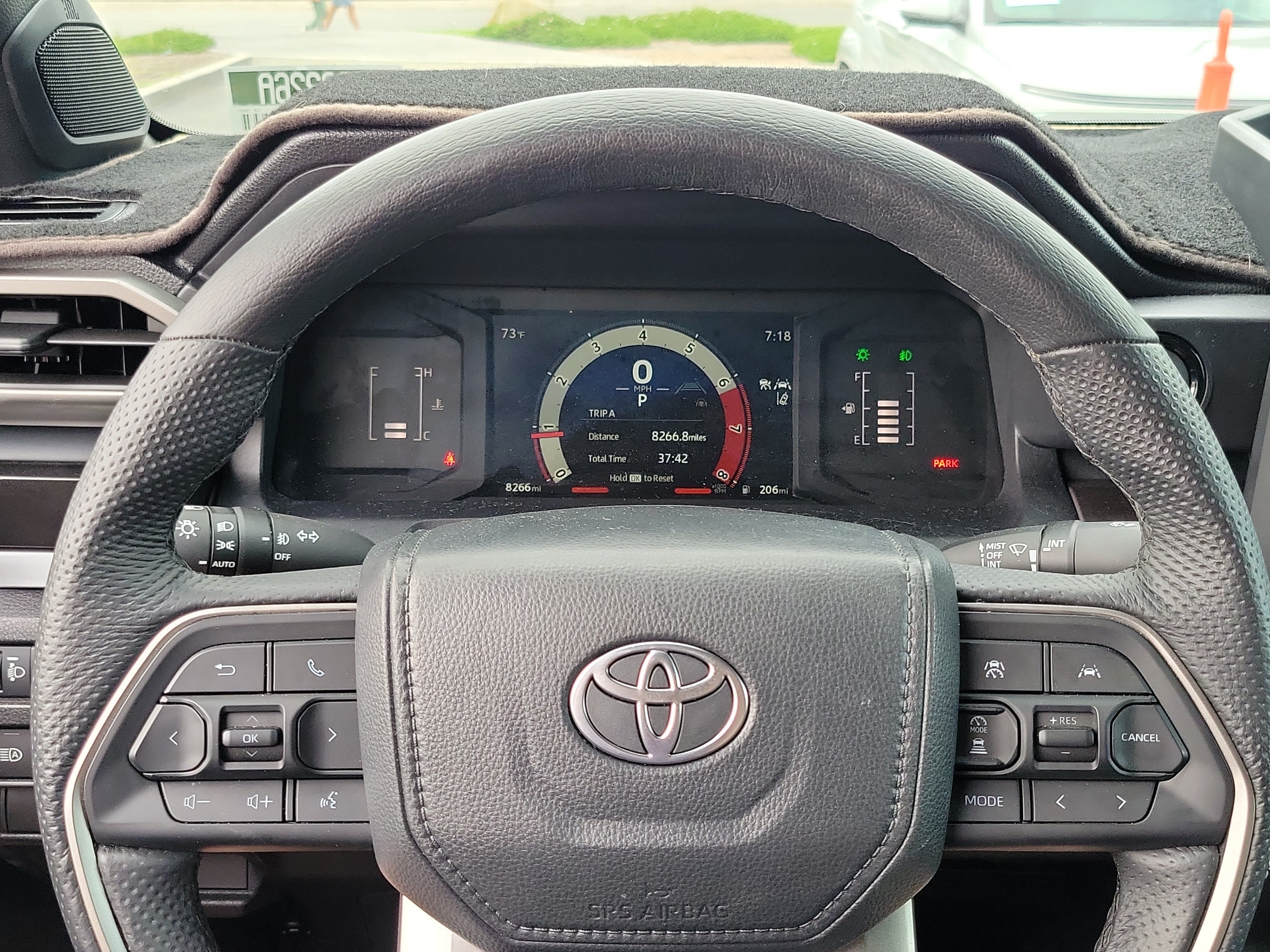 2024 Toyota Tacoma SR5 - Photo 10