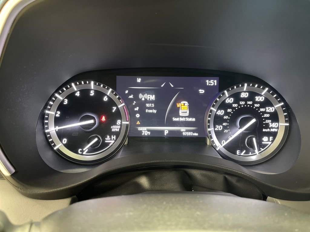 Used 2021 Red Toyota XLE image 21