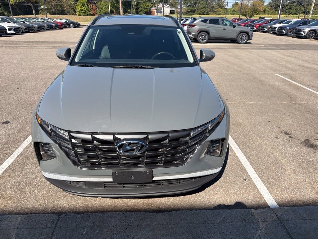 Used 2024 Gray Hyundai SEL image 1