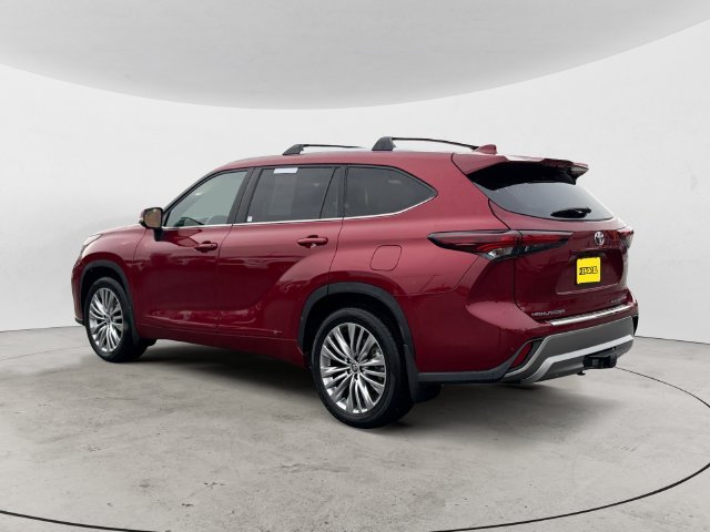 Used 2024 Red Toyota Platinum image 7