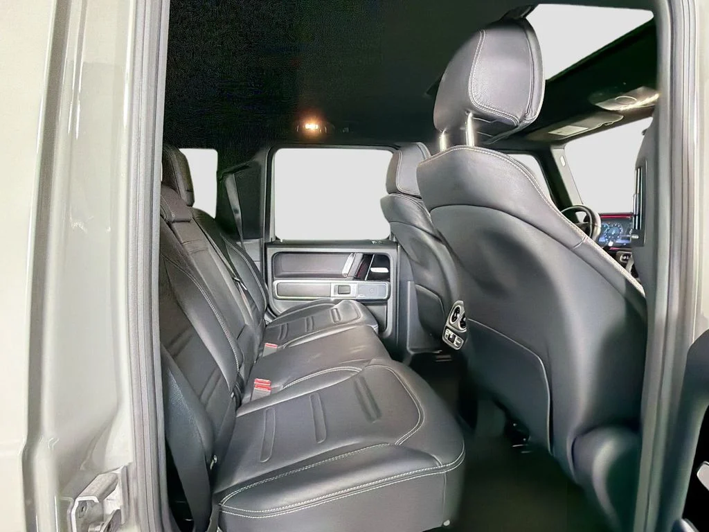 Used 2021 Gray Mercedes-Benz G 550 image 29