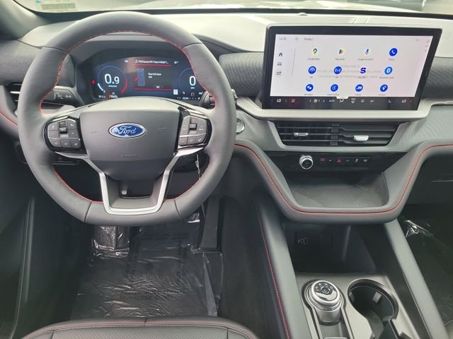 New 2026 Carbonized Gray Metallic Ford ST-Line image 4