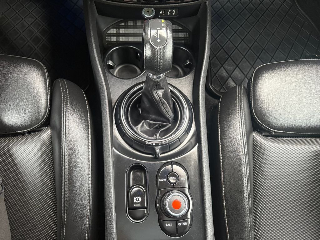 Used 2017 Gray MINI Clubman image 24