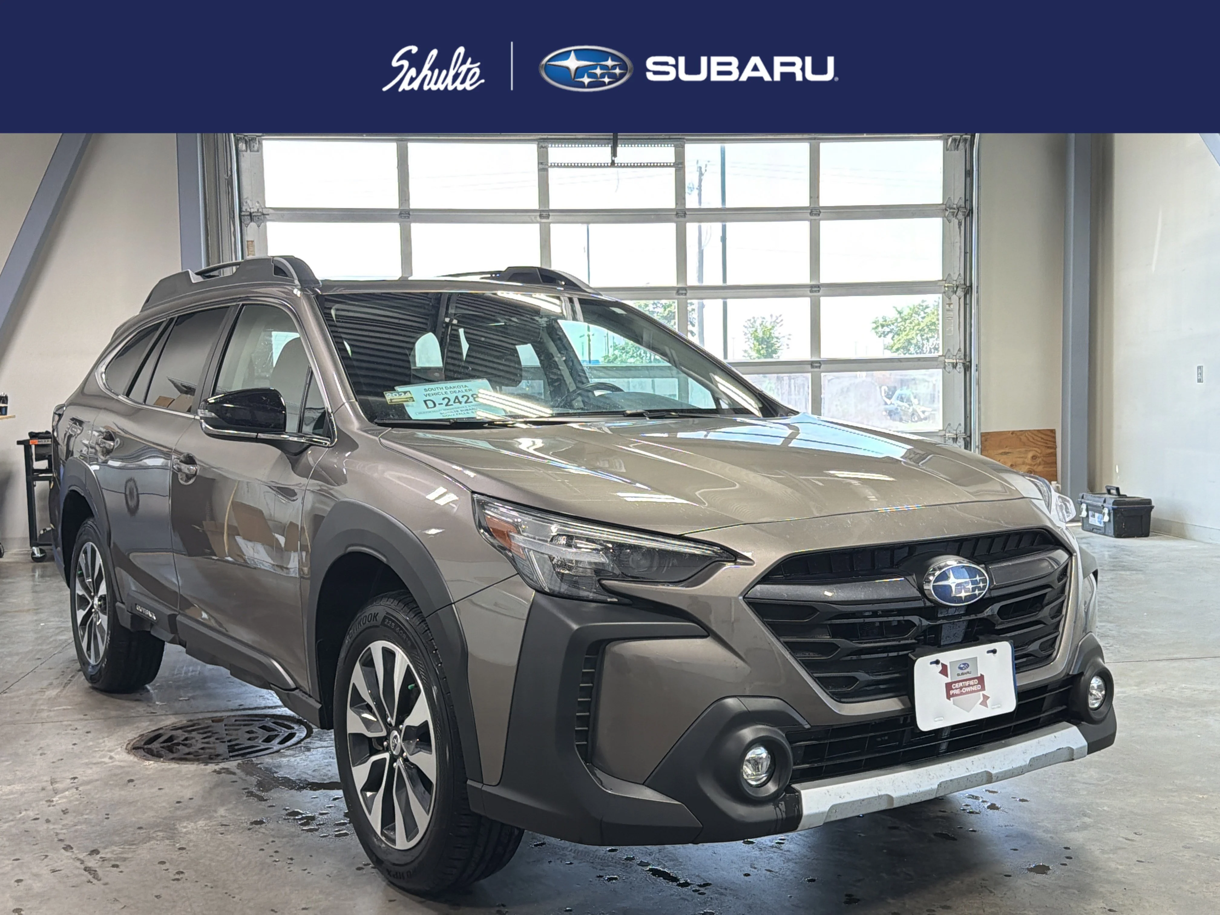 2023 Subaru Outback Limited's photo