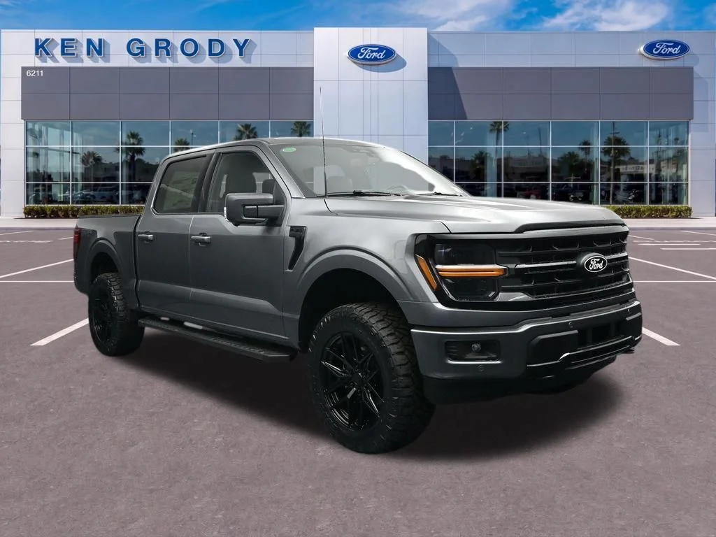 New 2026 Carbonized Gray Metallic Ford XLT image 1