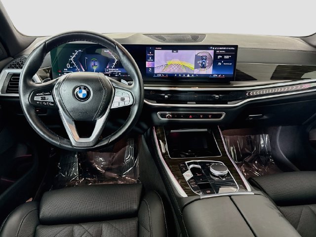 Used 2024 Black Sapphire Metallic BMW sDrive40i image 13