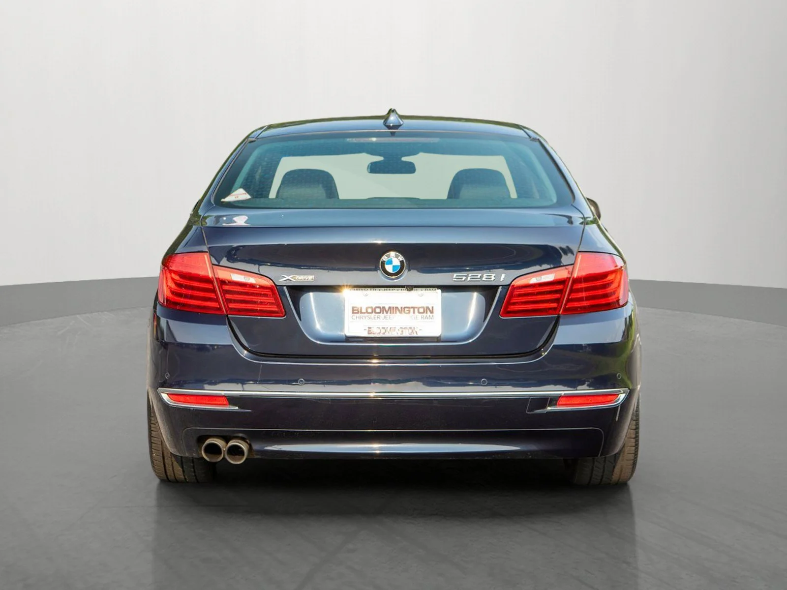 Used 2014 Imperial Blue Metallic BMW 528i xDrive image 6