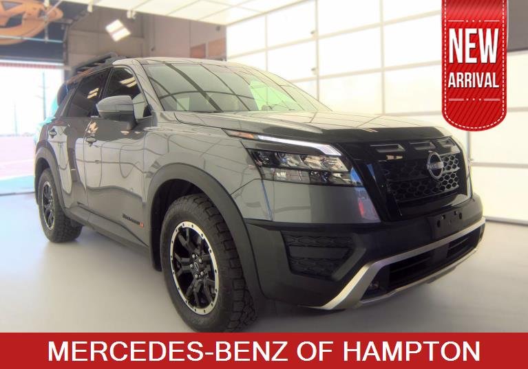 Used 2024 GRAY NISSAN ROCK CREEK image 1