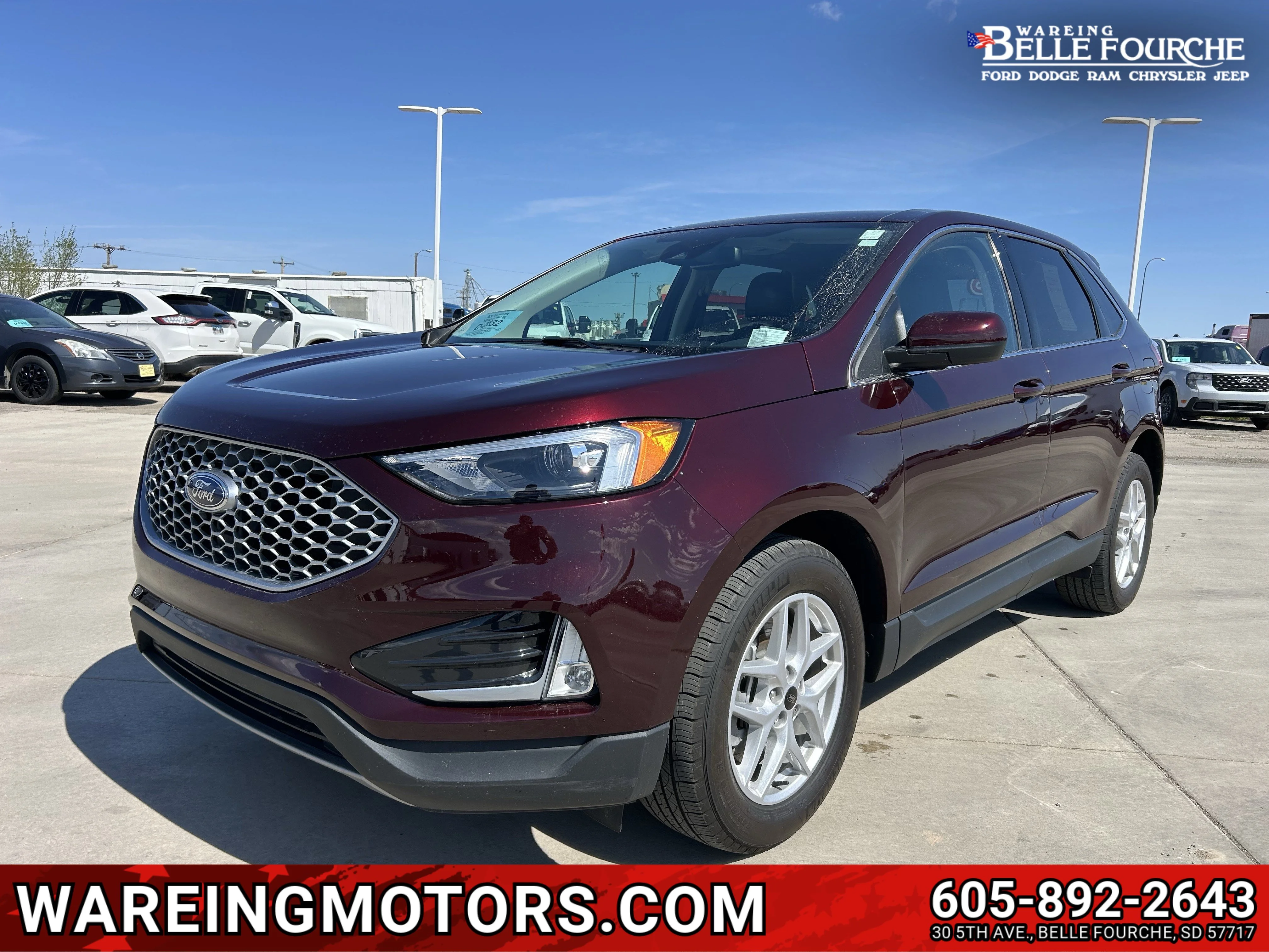 Used 2023 Red Ford SEL image 1