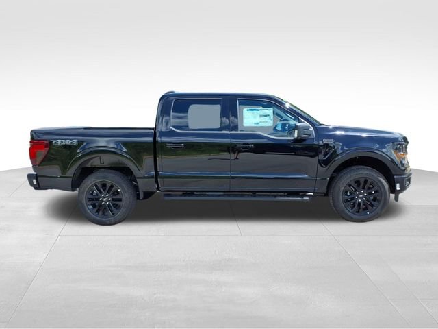 New 2026 Agate Black Metallic Ford XLT image 13