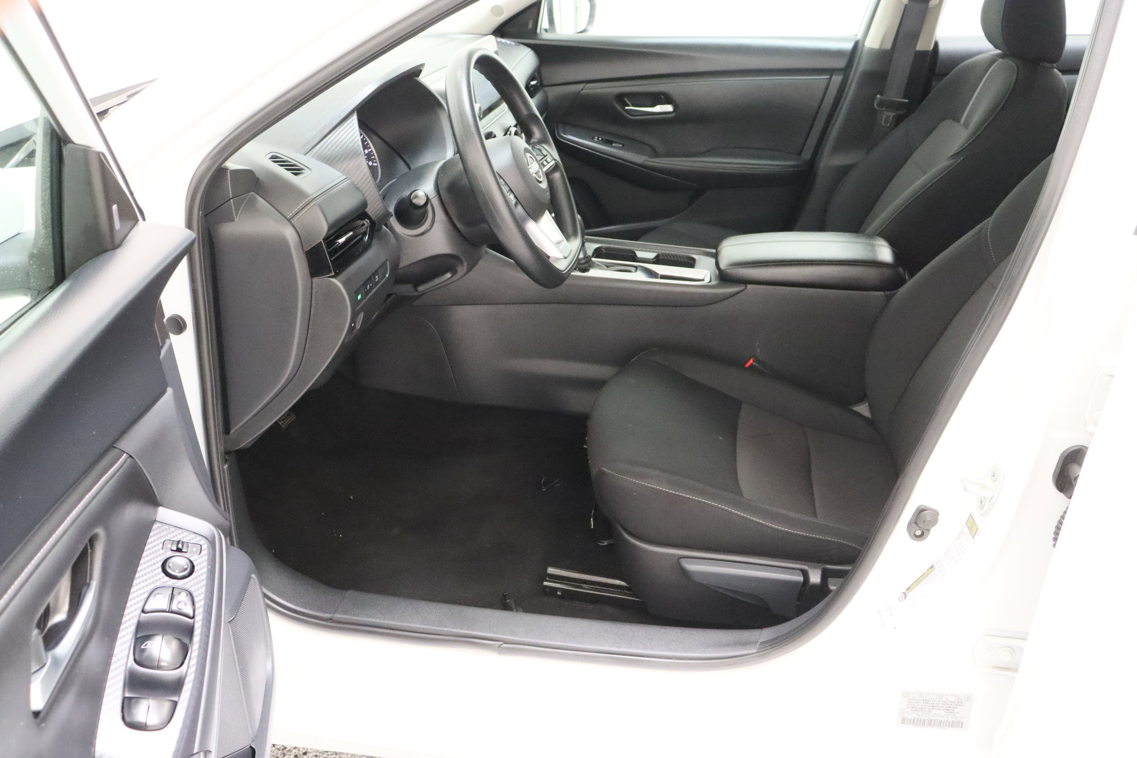 Used 2024 Aspen White Tricoat Nissan SV 2.0L image 14