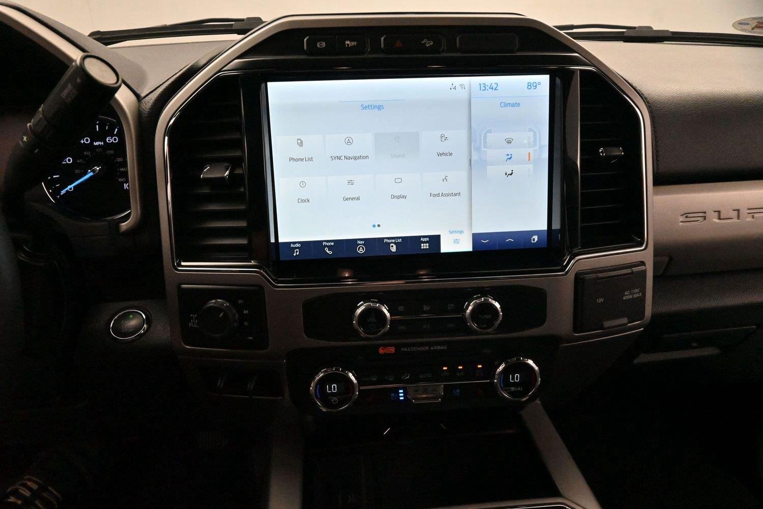 Used 2022 Agate Black Ford Lariat image 22