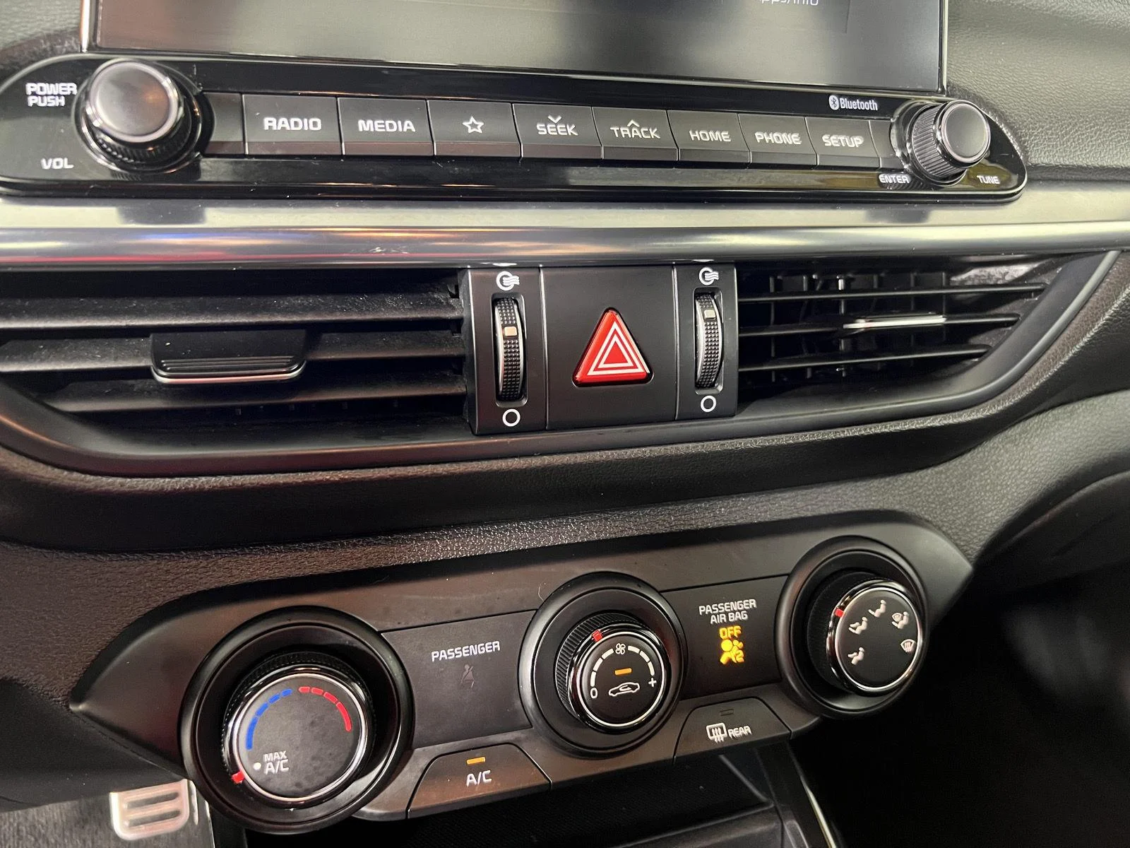 Used 2020 Bl Kia GT-Line image 9