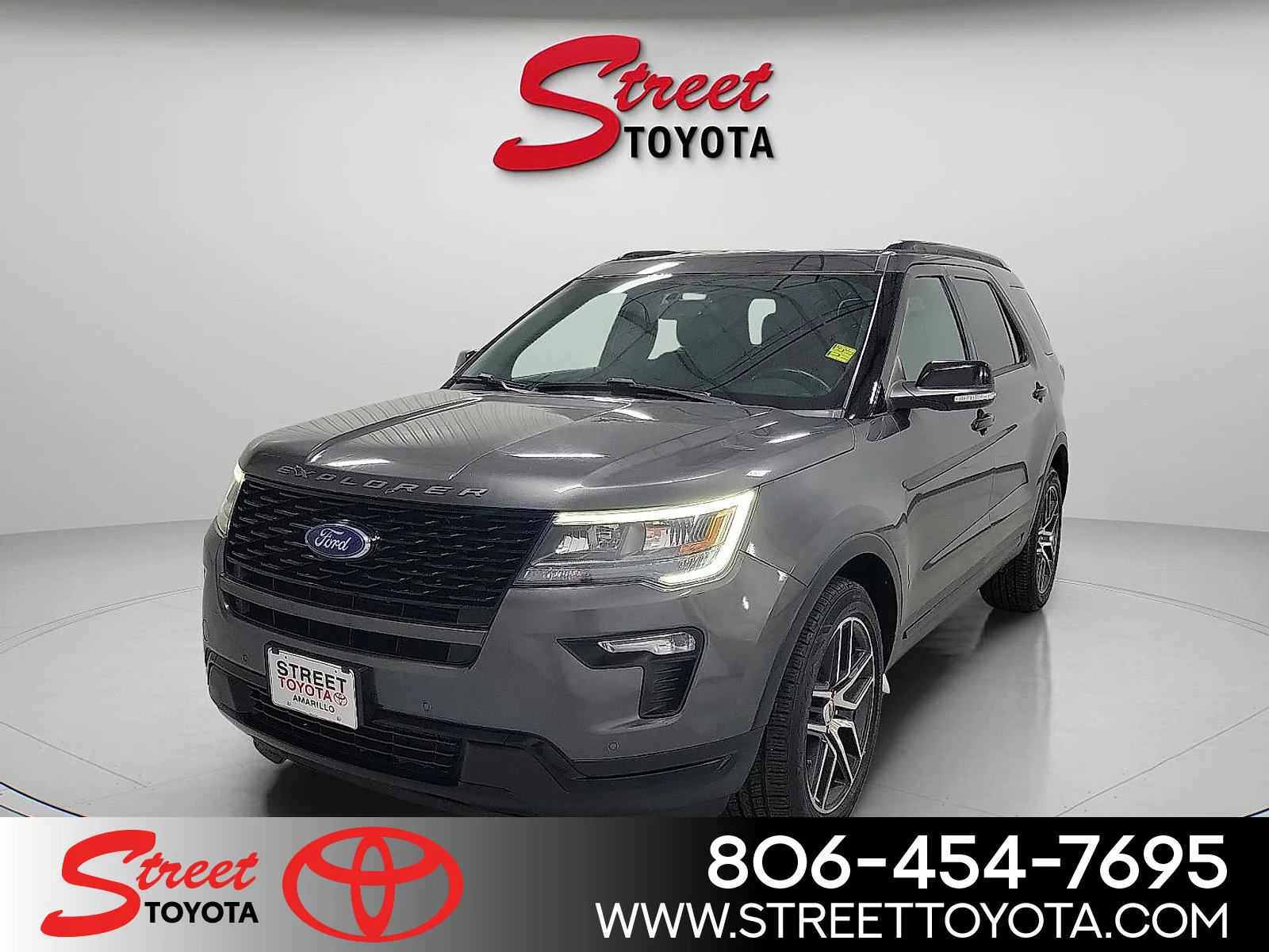 2018 Ford Explorer Sport 4WD's photo