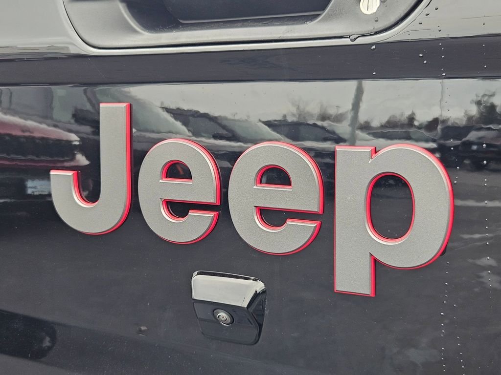 New 2026 Black Clear-Coat Exterior Paint Jeep Rubicon image 32