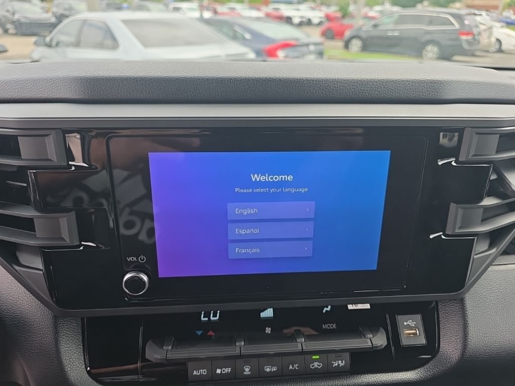 2026 Toyota Tundra SR5 - Photo 20