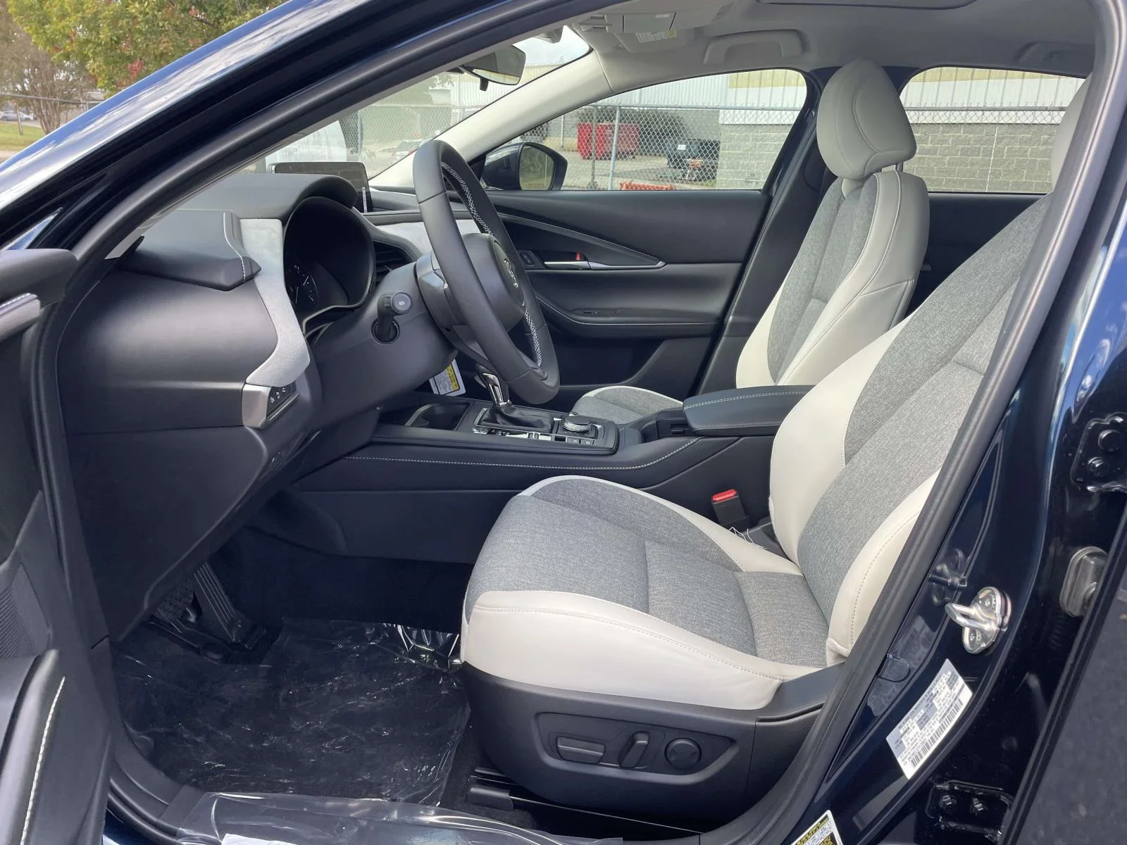 2026 Mazda CX-30 Aire Edition - Photo 17