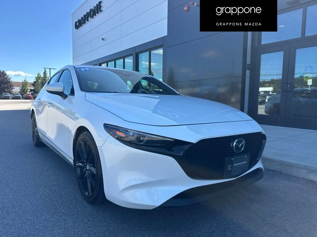Used 2019 White Mazda Premium image 1