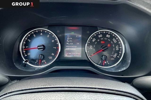 2022 Toyota RAV4 LE - Photo 26